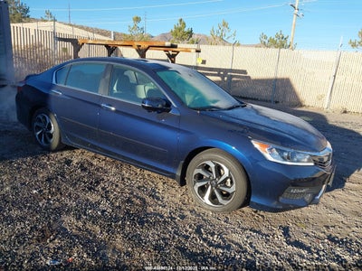 1HGCR2F09HA075602 HONDA ACCORD Photo 1