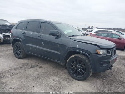 1C4RJEAG2JC260509 JEEP GRAND CHEROKEE Photo 1