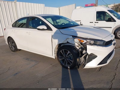 3KPF24AD2PE674665 KIA FORTE Photo 1