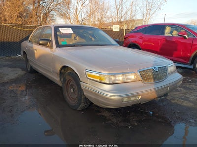 2MELM74W3VX708520 MERCURY GRAND MARQUIS Photo 1
