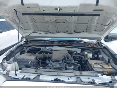 TOYOTA TACOMA