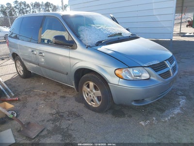 1D4GP45R86B690122 DODGE CARAVAN Photo 1