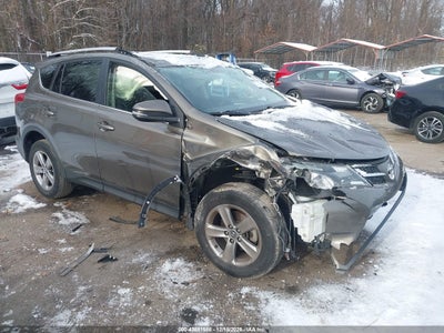 JTMRFREV7FD110267 TOYOTA RAV4 Photo 1