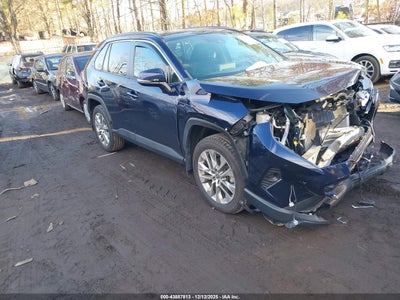 2T3A1RFV8MW241380 TOYOTA RAV4 Photo 1