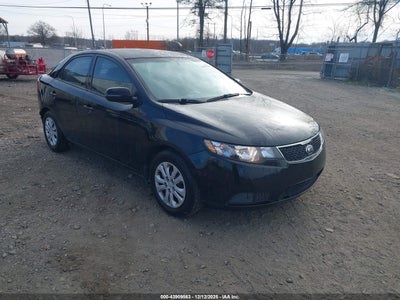KNAFU4A29C5514505 KIA FORTE Photo 1
