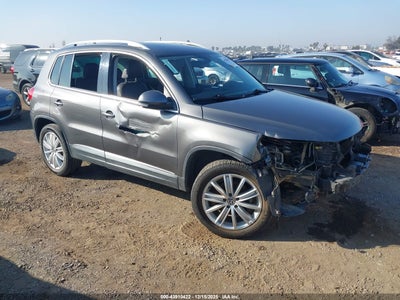 WVGAV7AX9GW502003 VOLKSWAGEN TIGUAN Photo 1
