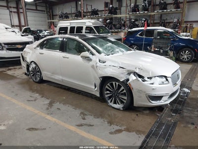 3LN6L5E97HR663417 LINCOLN MKZ Photo 1