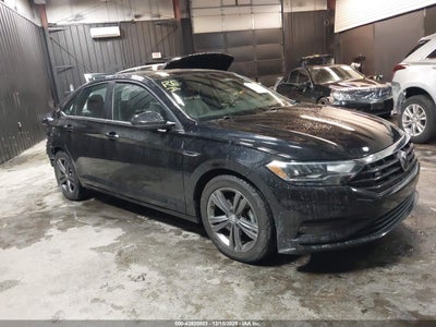 3VWC57BU6MM034872 VOLKSWAGEN JETTA Photo 1