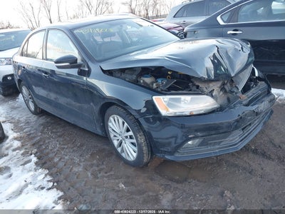 3VWD07AJXFM356363 VOLKSWAGEN JETTA Photo 1