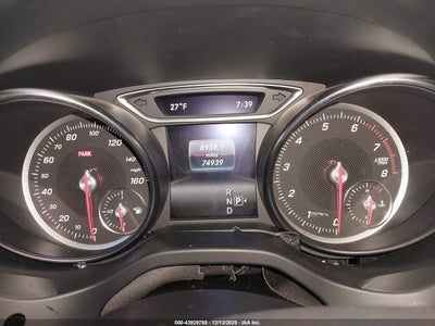 MERCEDES-BENZ GLA 250