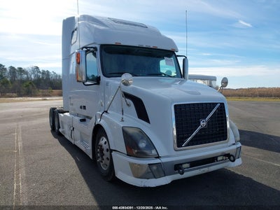 4V4NC9EJ69N498809 VOLVO VN Photo 1