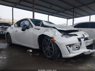 JF1ZCAC17H8605693 SUBARU BRZ Photo 1