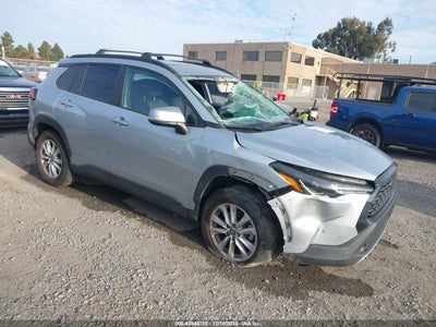 7MUCAABG8NV020307 TOYOTA COROLLA CROSS Photo 1