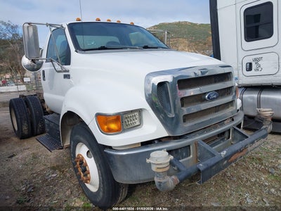 2015 FORD F-750 XL/XLT
