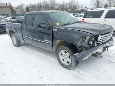 1GTSKVE30AZ110725 GMC SIERRA 1500 Photo 1