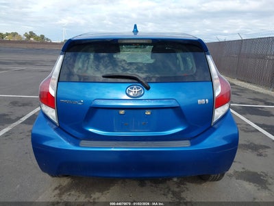 TOYOTA PRIUS C