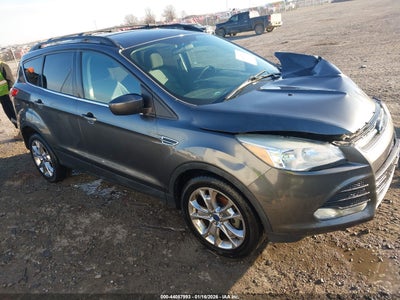 1FMCU0GXXFUB36380 FORD ESCAPE Photo 1