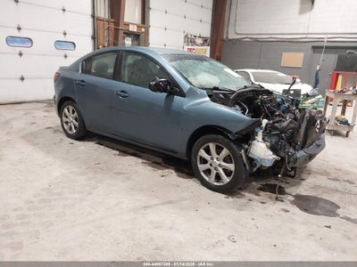 JM1BL1SG0A1140710 MAZDA MAZDA3 Photo 1