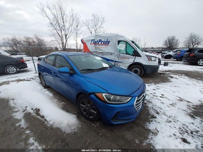 5NPD84LF3JH329569 HYUNDAI ELANTRA Photo 1