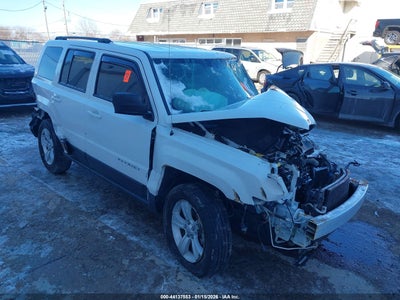 1C4NJPBB9ED797035 JEEP PATRIOT Photo 1