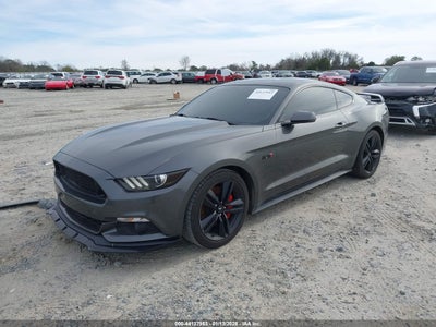 FORD MUSTANG