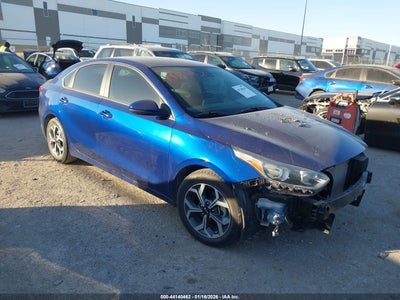 3KPF24AD7LE261375 KIA FORTE Photo 1