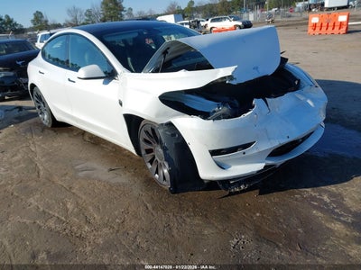 5YJ3E1EC4NF360761 TESLA MODEL 3 Photo 1