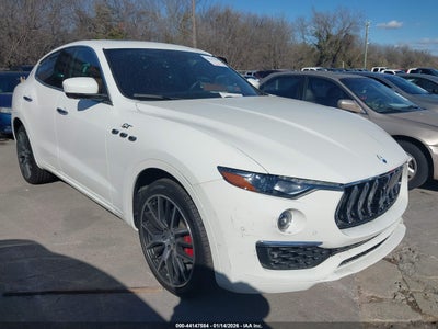 ZN661XUA2NX406667 MASERATI LEVANTE Photo 1
