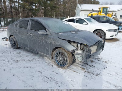 3KPF34AD3ME379082 KIA FORTE Photo 1