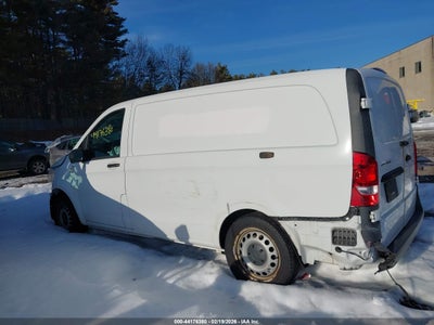 MERCEDES-BENZ METRIS