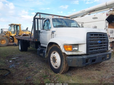 1996 FORD F800