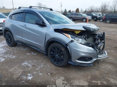 3CZRU6H18NM728742 HONDA HR-V Photo 1