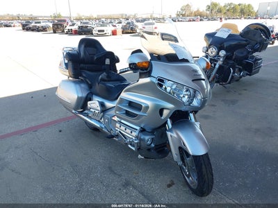 1HFSC47495A401554 HONDA GL1800 Photo 1