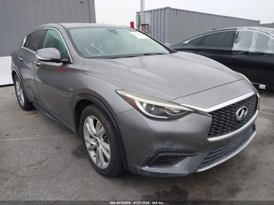 2018 Infiniti Qx30
