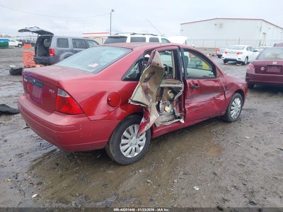 2005 FORD FOCUS ZX4 for Auction - IAA