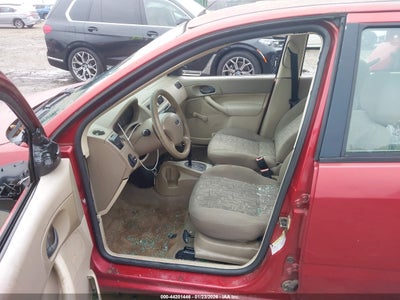 2005 FORD FOCUS ZX4 for Auction - IAA