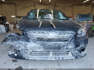SUBARU LEGACY