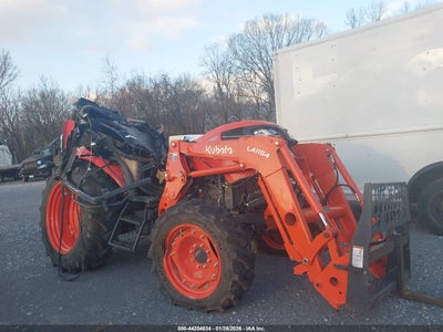 2022 Kubota M70602D Tractor