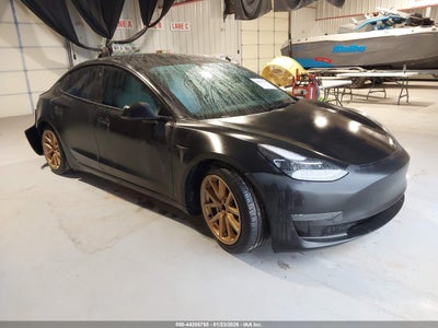 5YJ3E1EA9PF384023 TESLA MODEL 3 Photo 1