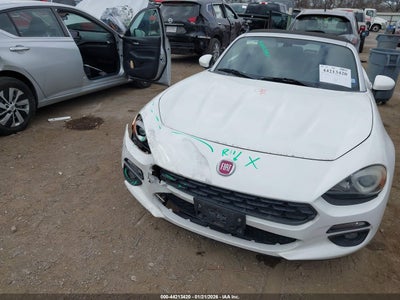 FIAT 124 SPIDER