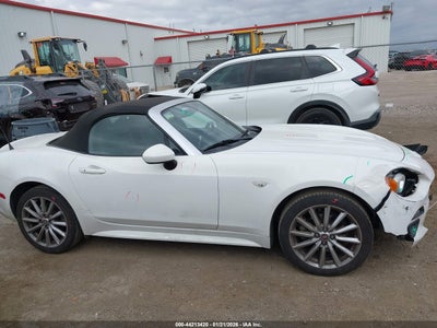 FIAT 124 SPIDER