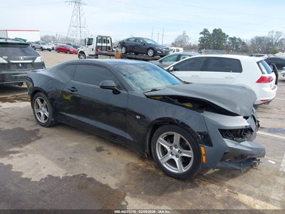 1G1FB1RSXH0113845 CHEVROLET CAMARO Photo 1