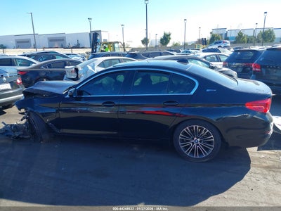 BMW 530E