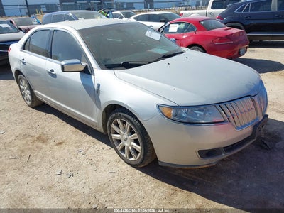 3LNHL2GC8AR612837 LINCOLN MKZ Photo 1