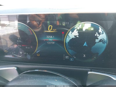 MERCEDES-BENZ GLB 250