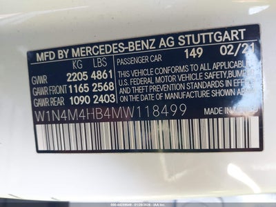 MERCEDES-BENZ GLB 250