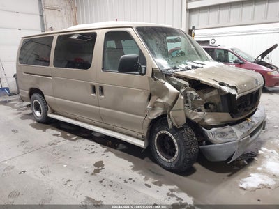 1FMRE11L9YHA76736 FORD E-150 Photo 1