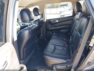 NISSAN PATHFINDER