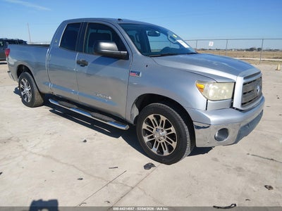 TOYOTA TUNDRA