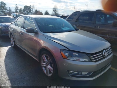 1VWCS7A30EC016033 VOLKSWAGEN PASSAT Photo 1